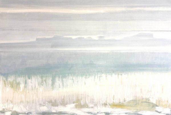 Abstrakte Sylter Küstenlandschaft mit hellen Horizontlinien und sanften Blau‑, Weiß‑ und Beigetönen – ruhige, atmosphärische Malerei von Elke Hergert bei Galerie RIECK.