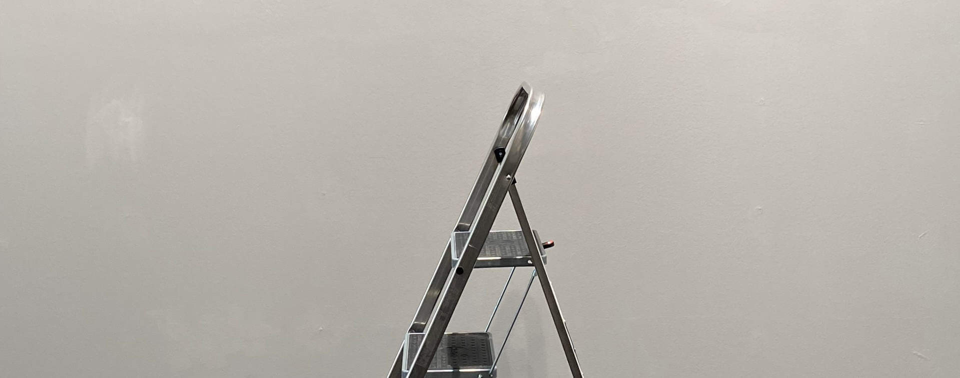 Galerie RIECK ist vom 18. bis 24. Juli 2026 wegen Vorbereitung der neuen Sommerausstellung vorübergehend geschlossen.